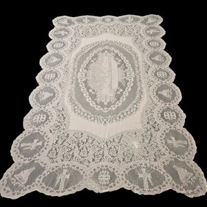 Last Supper Lace Tablecloth